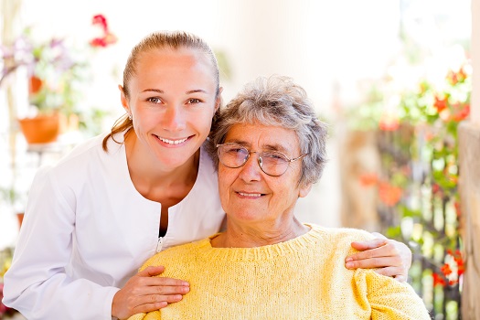 Tips to Provide High-Quality Care for a Senior with Alzheimer’s in Dallas, TX