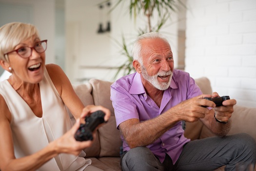 Fun Games that Stimulate Cognitive Function for Seniors with Dementia in Dallas, TX